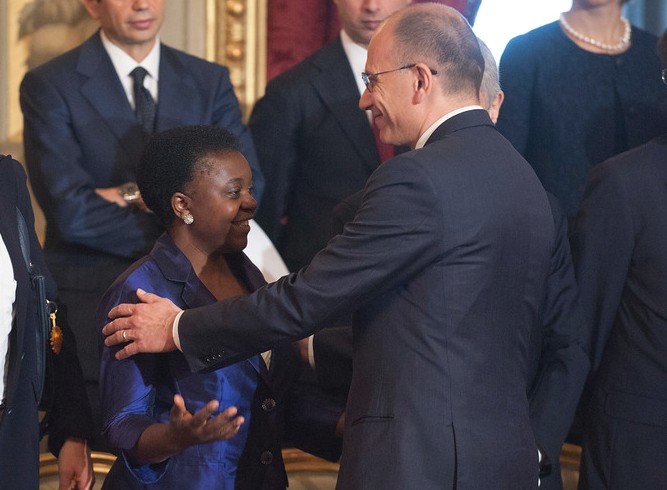 Piena solidarietà a Cécile Kyenge
